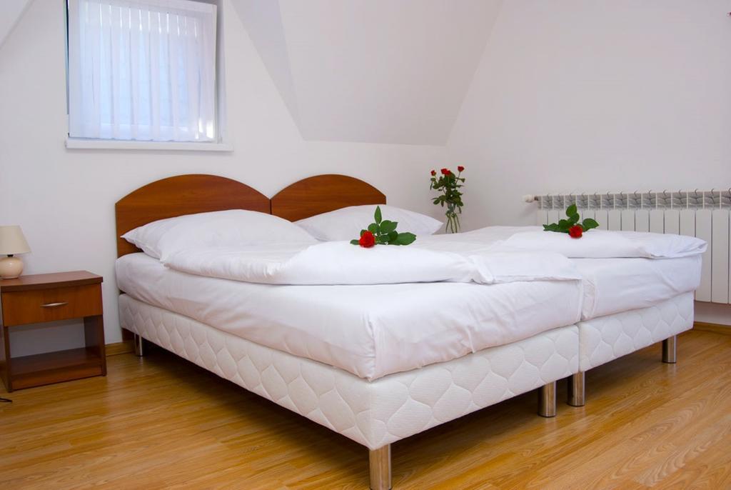 Czerwone Wierchy - Sauna I Jacuzzi Wliczone W Cene Pobytu! Białka Tatrzańska Szoba fotó